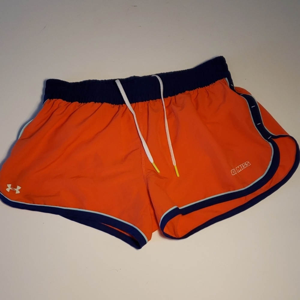 Under Armour women's running shorts medium